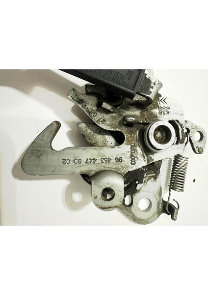 Pejo 407 Kaput Kilidi 96 463 447 80 02 Pejo 407 Kaput Kilidi 964634478002 modelleri