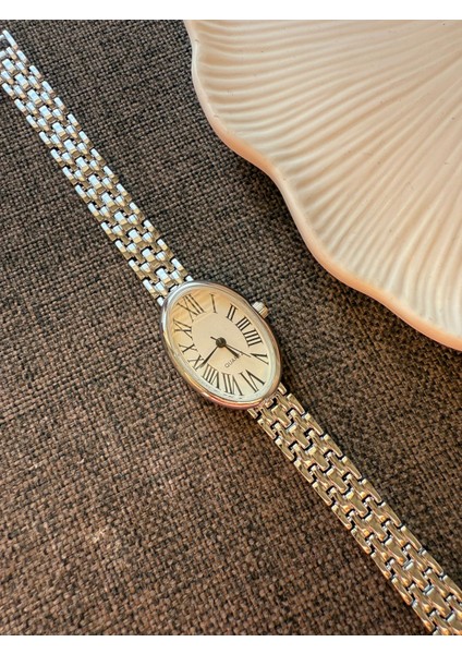 Retro Minimal Boncuk Kordon Vintage Kadın Kol Saati