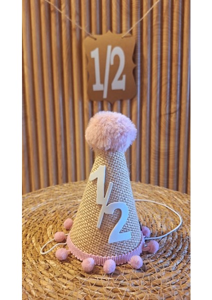 Yarım Yaş 6 Ay Şapka Jüt Kumaş Pembe Ponponlu Şapka Doğum Günü Şapkası 6 Ay Ponponlu Çuval Kumaşlı fiyatları