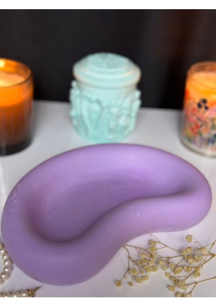 Mor Renkli Şık Takılık ve Anahtarlık Seti, Pratik ve Dekoratif Kullanım Sağlar. modelleri