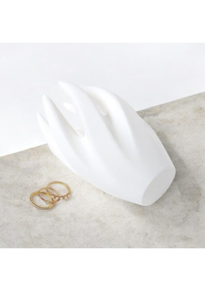 Beyaz Renk Şık ve Sade Yüzük Tutucu, Modern ve Fonksiyonel Tasarım modelleri