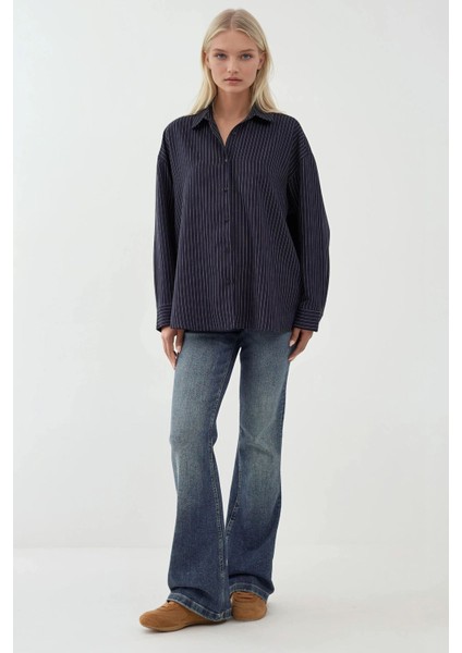 Kadın Oversize Çizgili Gömlek Lacivert