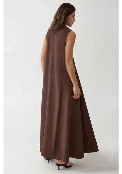 Kadın U Yaka Büzgü Detaylı Maxi Elbise Koyu Mocha Kahve