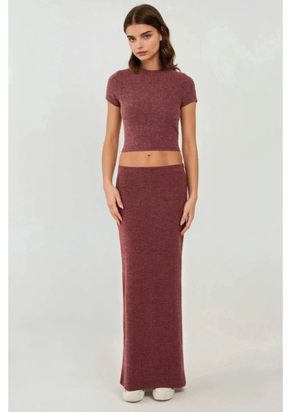 Kadın Elastik Bel Yumuşak Dokulu Yırtmaçlı Etek Bordo Kırmızı