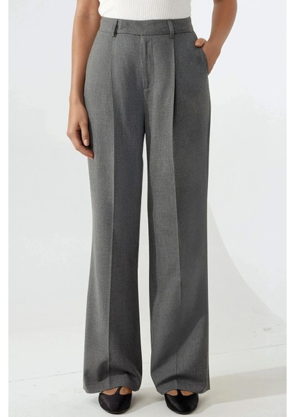 Kadın Şık Düz Paça Pantolon Grey