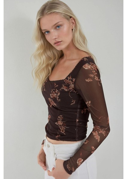 Kadın Kalp Yaka Baskılı Uzun Kollu Üst Mocha Kahvesi