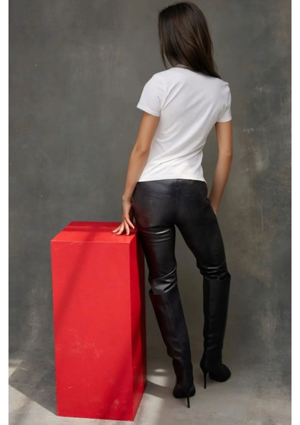 Kadın Kadın Bisiklet Yaka Kısa Kollu Önü Baskılı Pamuklu T-Shirt Kırmızı