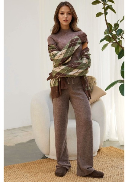 Kadın Bağcıklı Yumuşak Dokulu Örme Pantolon Kahve Kahvesi