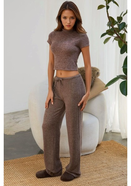 Kadın Bağcıklı Yumuşak Dokulu Örme Pantolon Kahve Kahvesi