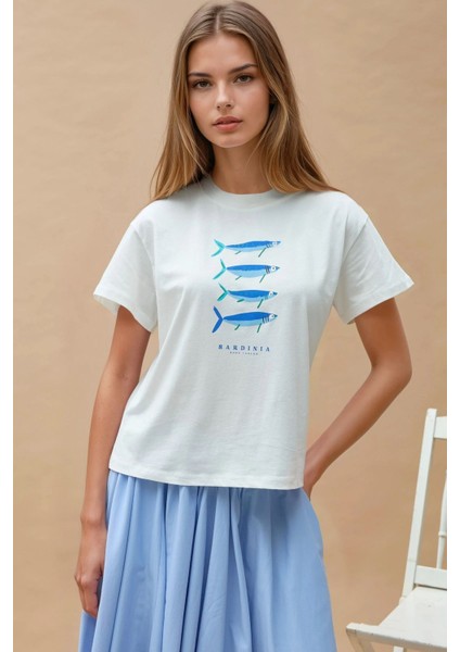 Kadın Baskı Detaylı Regular Fit Bisiklet Yakalı %100 Pamuklu T-shirt Blue