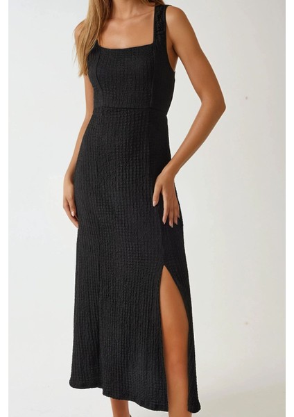 Kadın Kare Yaka Dokulu Midi Elbise Siyah