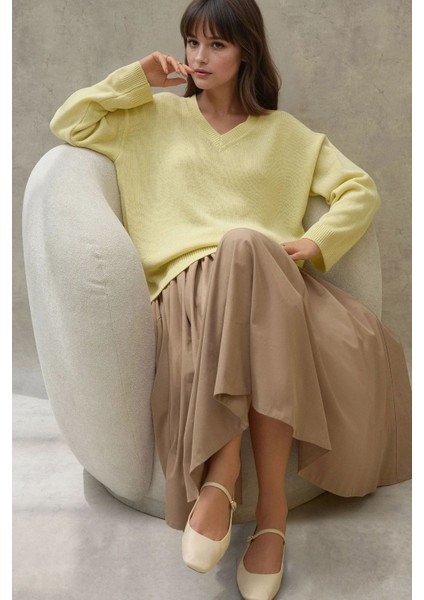 Kadın Kalın Örme V-Yaka Kazak Limon Sarısı