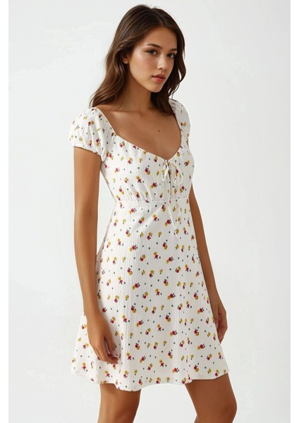 Kadın Dokulu Çiçekli Mini Elbise Çok Renkli