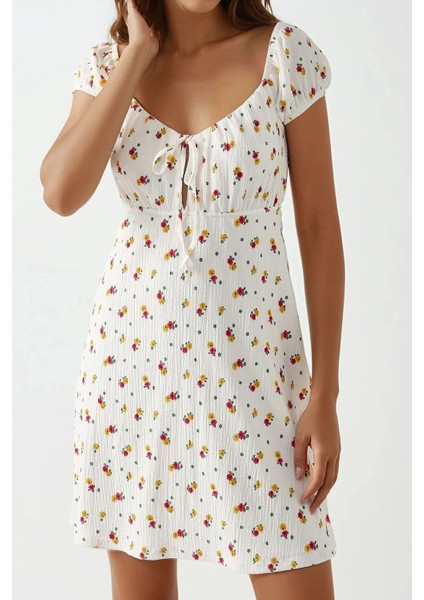 Kadın Dokulu Çiçekli Mini Elbise Çok Renkli