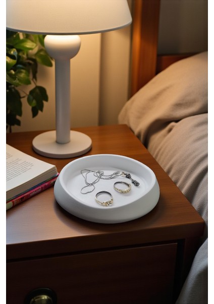 Modern-Bohem Tarzda Asimetrik Dalgalı Takı Tabağı fırsatları