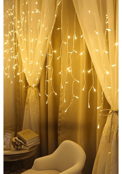 Büro Ev Ofis Dekoru Için 4mt Farklı Boyutlu 16 Saçaklı LED Dekor Perde Işıklandırma fiyatları