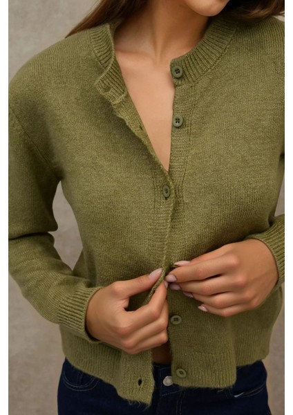 Kadın Bisiklet Yaka Yumuşak Dokulu Regular Fit Triko Hırka Haki Yeşil