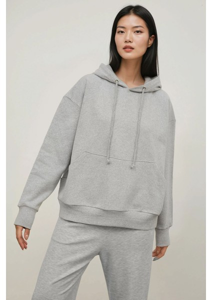 Kadın Oversize Kapüşonlu Sweatshirt Grey