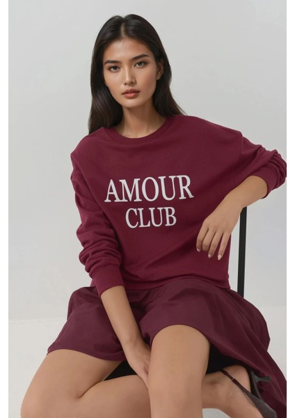 Kadın Baskılı Yuvarlak Yaka Rahat Kesim Sweatshirt Red indirimleri