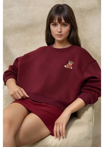 Kadın İşlemeli Rahat Kesim Pamuklu Sweatshirt Red