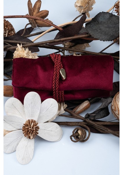 Bordo Renkli Katlanabilir Şık Takı ve Seyahat Çantası, Pratik Kullanım fırsatları