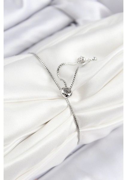 Pirinç Zirkon Taşlı Kalp Model Gümüş Renk Asansörlü Kadın Bileklik fiyatları