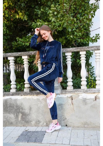 Kadın Kadife Kapşonlu Eşofman Takım Lacivert indirimleri