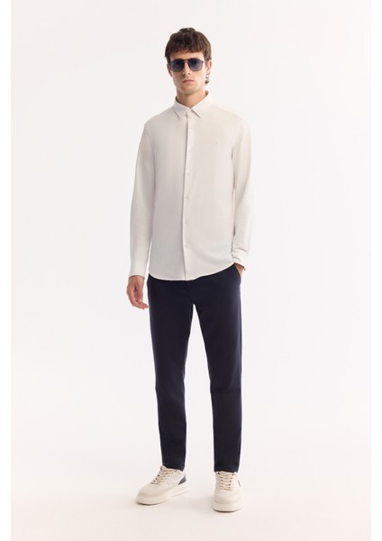Erkek Beyaz Klasik Yaka Hızlı Kuruyan Non-Iron Slim Fit Gömlek A52Y2122