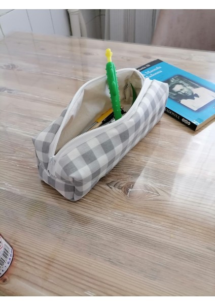 Su Geçirmez Gri Kalem Kutusu, Yıkanabilir, Fermuarlı, Çok Amaçlı Kullanım Alanı