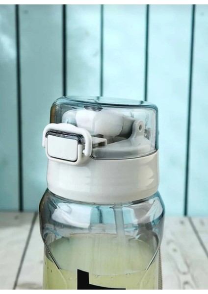 Gri Polikarbon Pipetli 700 ml Sızdırmaz Sporcu ve Okul Su Şişesi fırsatları