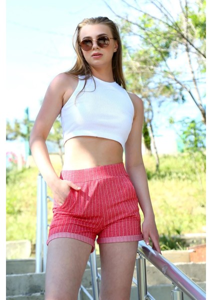 Şort Crop Kırmızı Takım modelleri