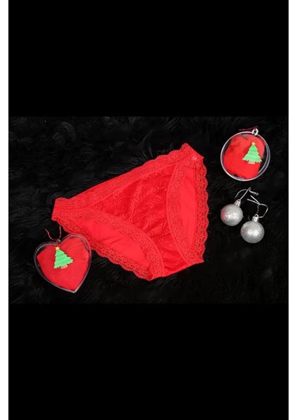 Kadın Yılbaşı 2'li Özel Kalp Kutulu Slip - Pijama Hediye Seti