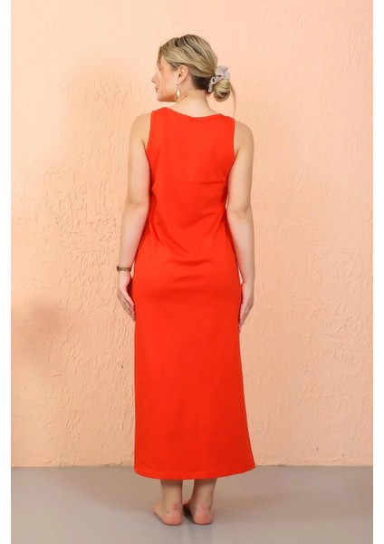 Kadın Kalın Askılı Yırtmaçlı Uzun Kırmızı Gecelik