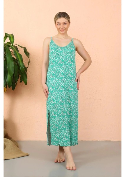 Kadın Ip Askılı Yırtmaçlı Uzun Yeşil Gecelik