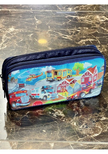 Mavi Desenli Çocuk Kalemlik, Helikopter ve Araba Detaylı, Çift Bölmeli, 21X11X6CM fırsatları