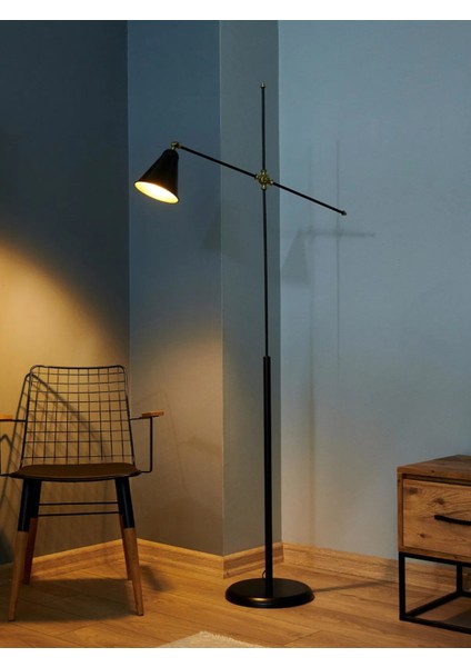 Axis Siyah Metal Lambader – Minimalist ve Dekoratif Tasarım, Ayarlanabilir Başlık, Gold Detaylı