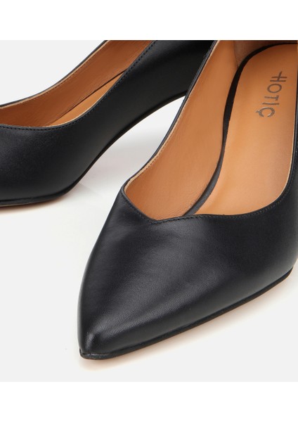01AYH312520A100 KADIN Deri Siyah Ince Topuklu Stiletto fiyatları