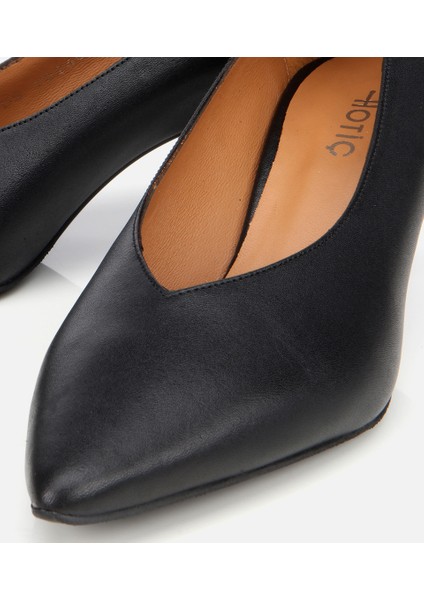 01AYH312590A100 KADIN Deri Siyah Ince Topuklu Stiletto modelleri