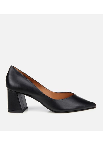 01AYH312470A100 KADIN Deri Siyah Kalın Topuklu Ayakkabı