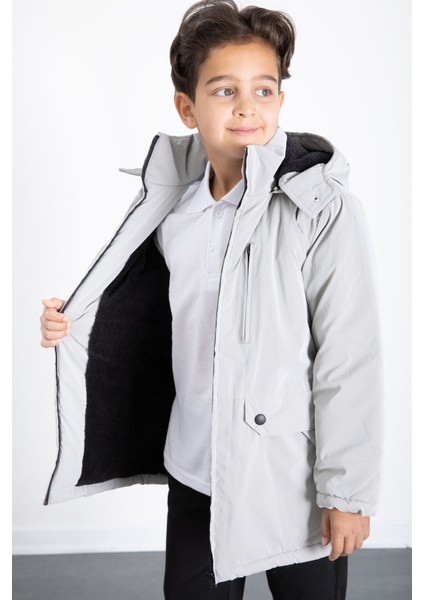 Gri Fermuarlı Göğüs Cepli Içi Kürklü Erkek Çocuk Kapüşonlu Mont 21355 fiyatları