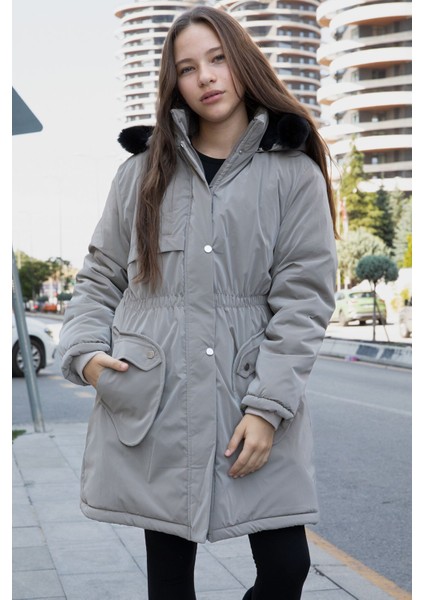 Bej Cep Detaylı Içi Kürklü Çıkarılabilir Kapüşonlu Kız Çocuk Şişme Mont 21336