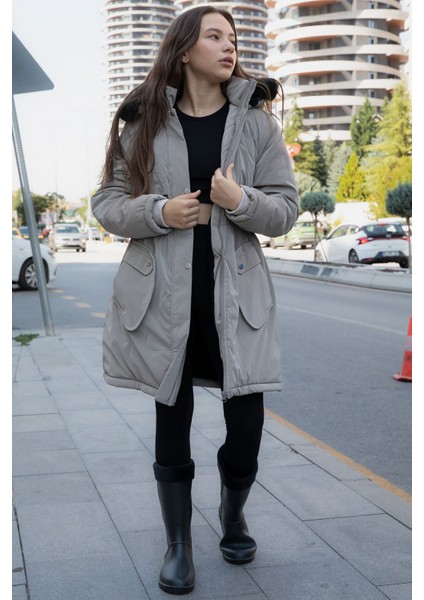 Bej Cep Detaylı Içi Kürklü Çıkarılabilir Kapüşonlu Kız Çocuk Şişme Mont 21336 modelleri