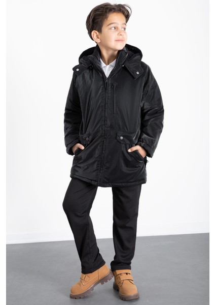 Siyah Fermuarlı Göğüs Cepli Içi Kürklü Erkek Çocuk Kapüşonlu Mont 21356 fırsatları