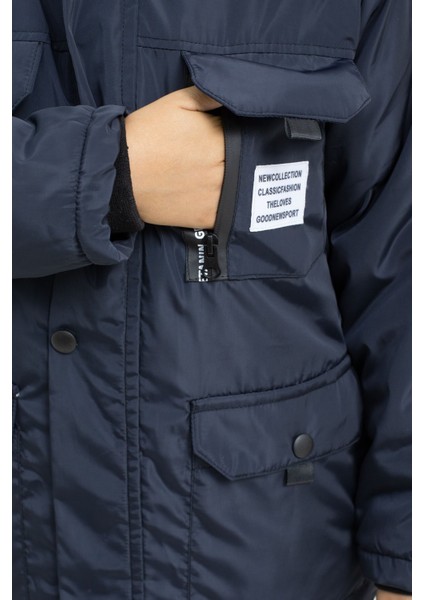 Lacivert Yazı Detaylı Göğüs Cepli Içi Kürklü Erkek Çocuk Kapüşonlu Mont 21477 indirimleri