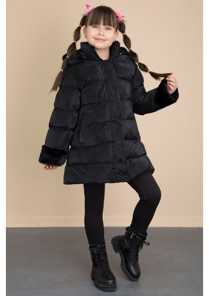 Siyah Kolu Kürk Detaylı Içi Yünlü Kız Çocuk Kapüşonlu Şişme Mont 21326