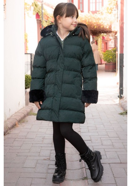 Yeşil Kolu Kürk Detaylı Içi Yünlü Kız Çocuk Kapüşonlu Şişme Mont 21333 modelleri