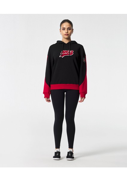 Beşiktaş Kadın Kapüşonlu Sweatshırt 8525216T3 modelleri