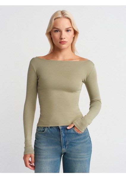 31332 Kayık Yaka Uzun Kollu Top-Çağla