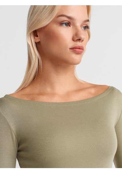 31332 Kayık Yaka Uzun Kollu Top-Çağla modelleri