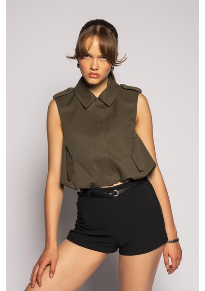 Kadın Siyah Yüksek Bel Hazır Kemerli Slim Fit Şort